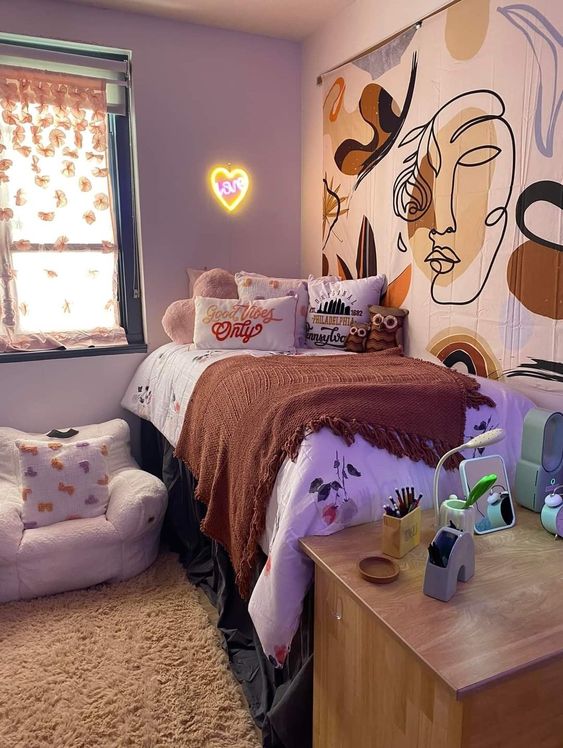 40 Dorm Room Essentials to Set College Students Up for Success